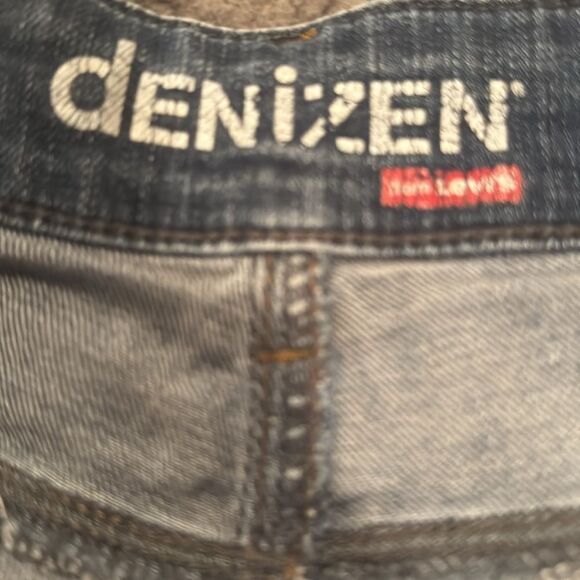 Denizen Levi’s Shorts Size 10 light Wash - Picture 2 of 7
